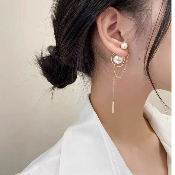 Jewelry - Gorgeous New Style Double Sided Earrings